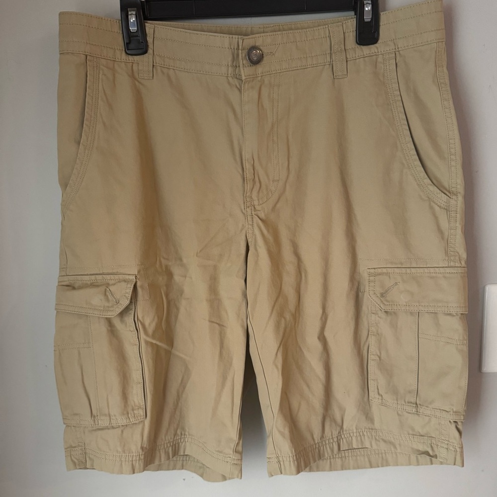 Men’s Columbia shorts